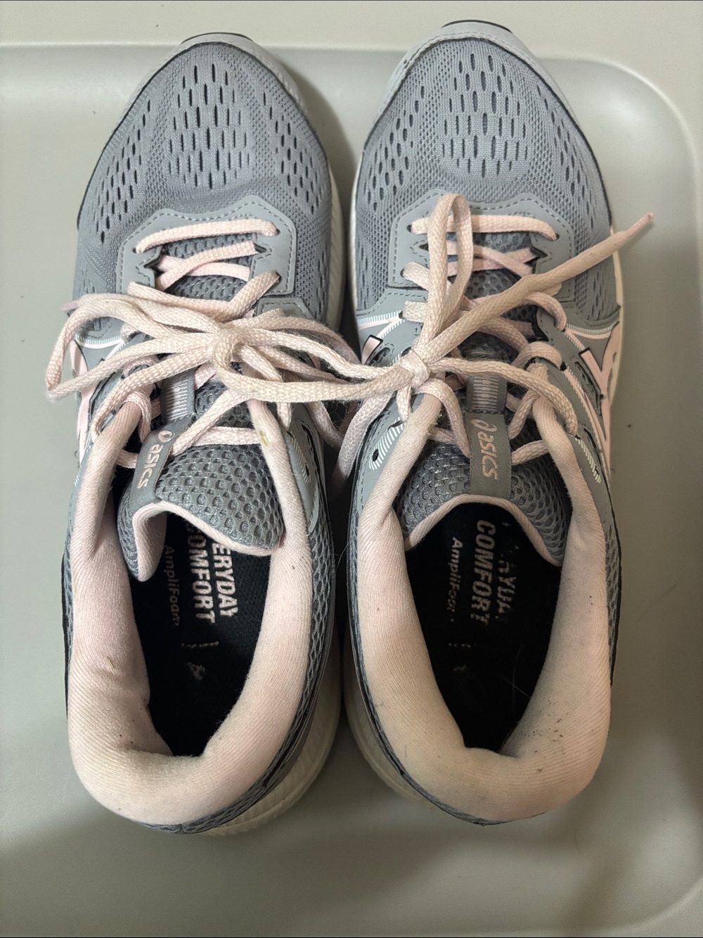ASICS Women's Light Gray and Pale Pink Athletic Running Shoes